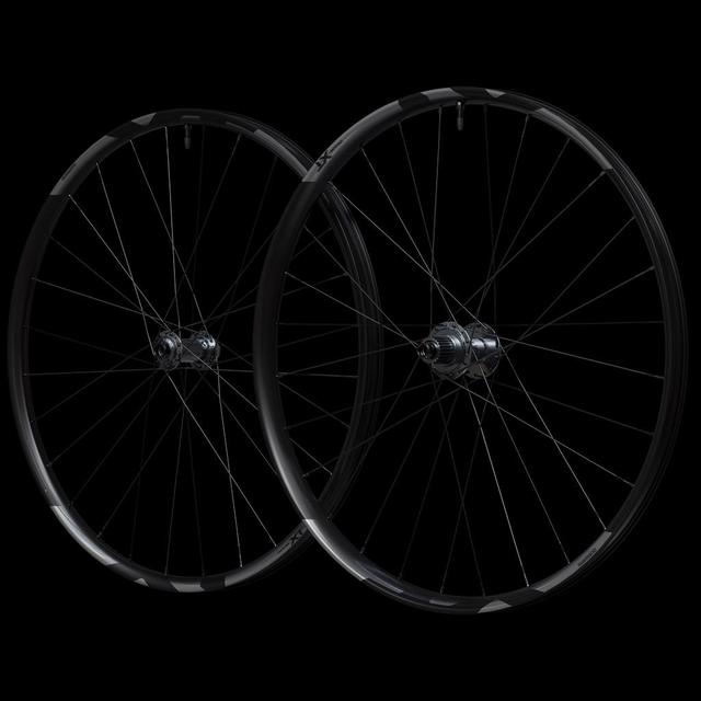 WH-M8200-B-29 DEORE XT 29 INCH WHEEL
