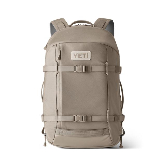 Crossroads 27L Backpack - Cape Dark Taupe