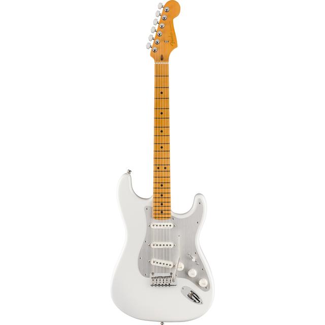 American Ultra II Stratocaster, Maple Fingerboard, Avalanche