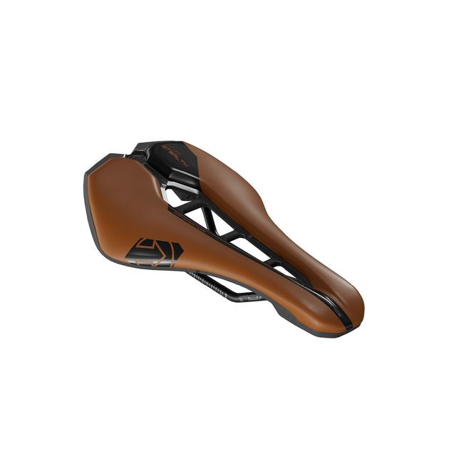 Stealth Curved Performance Saddle Brown